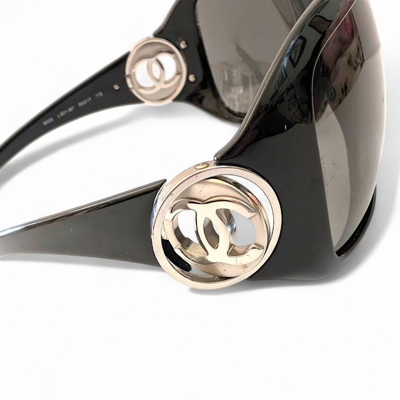 Chanel 6023 c.501/87 Shield Sunglasses – Full Set - Picture 10 of 15